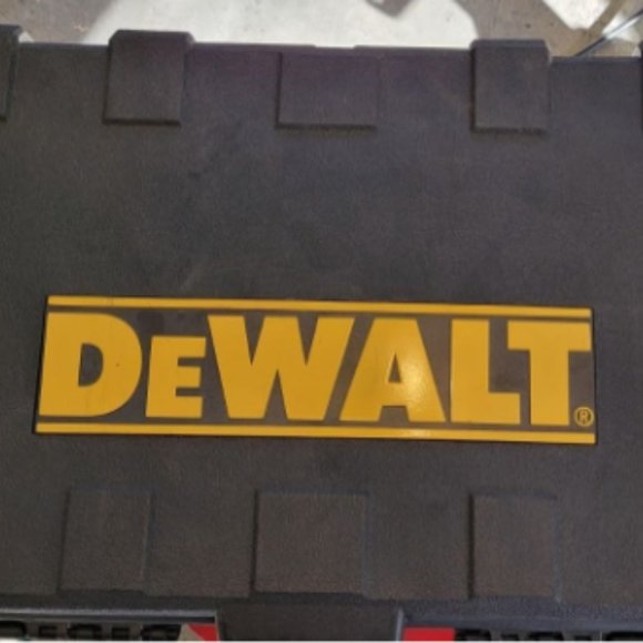 DeWALT Inspection Scope with Extra 9mm s LIKE NEW - Picture 7 of 7